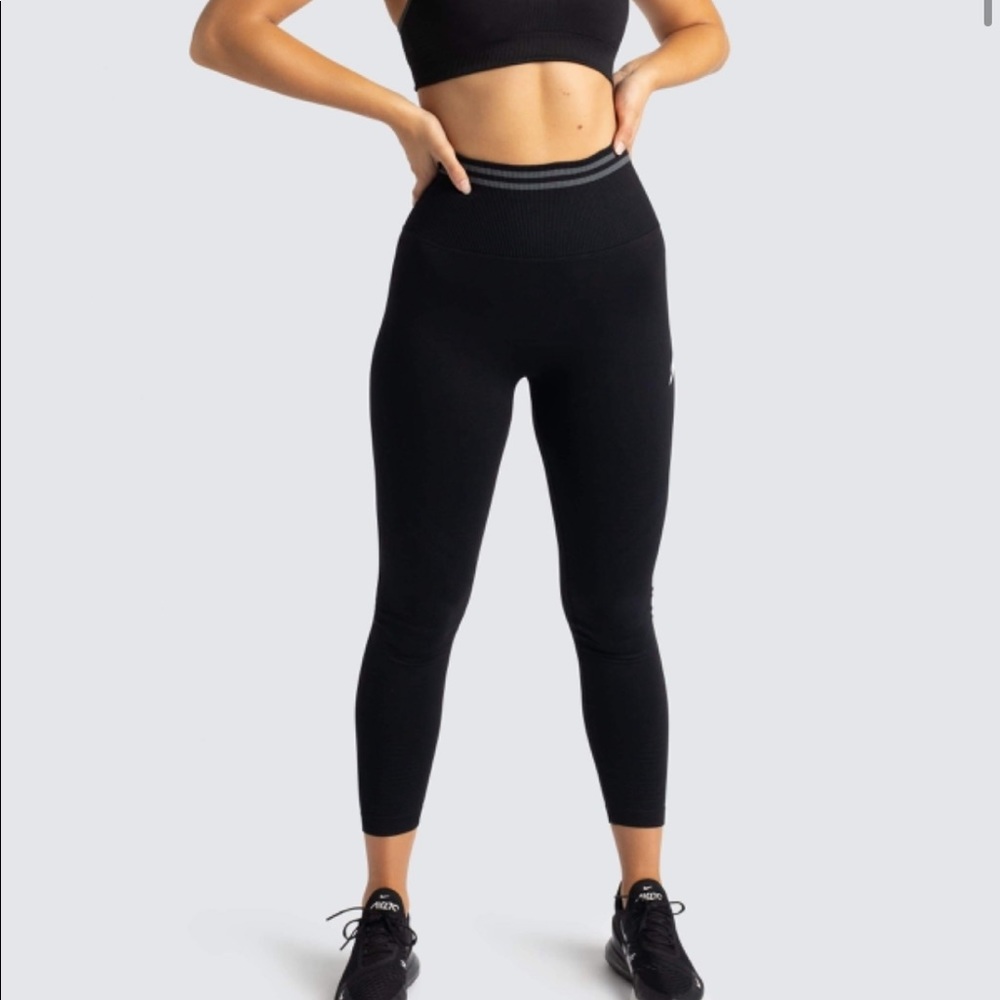 Doyoueven Scrunch Leggings